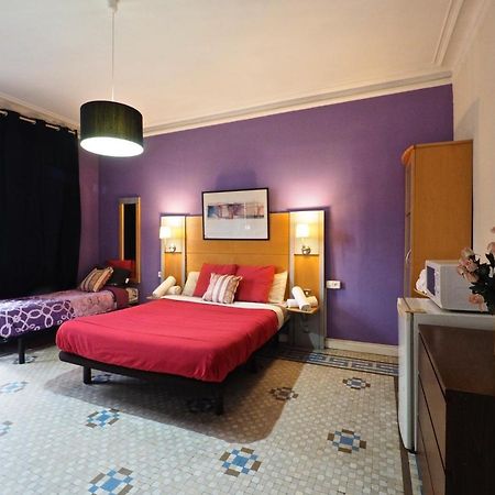 Casa Maria Appartamento Barcellona Esterno foto